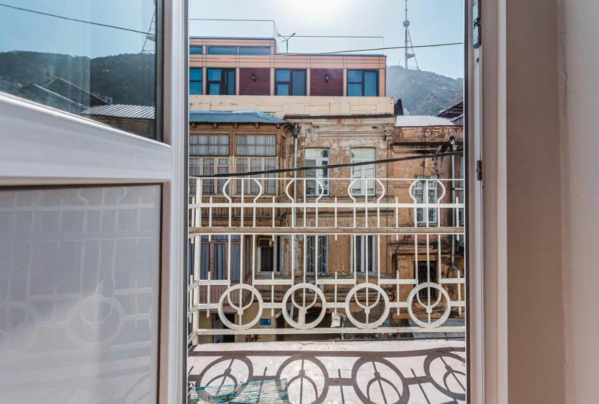 Central Location King Size Bed Tbilisi Exterior foto