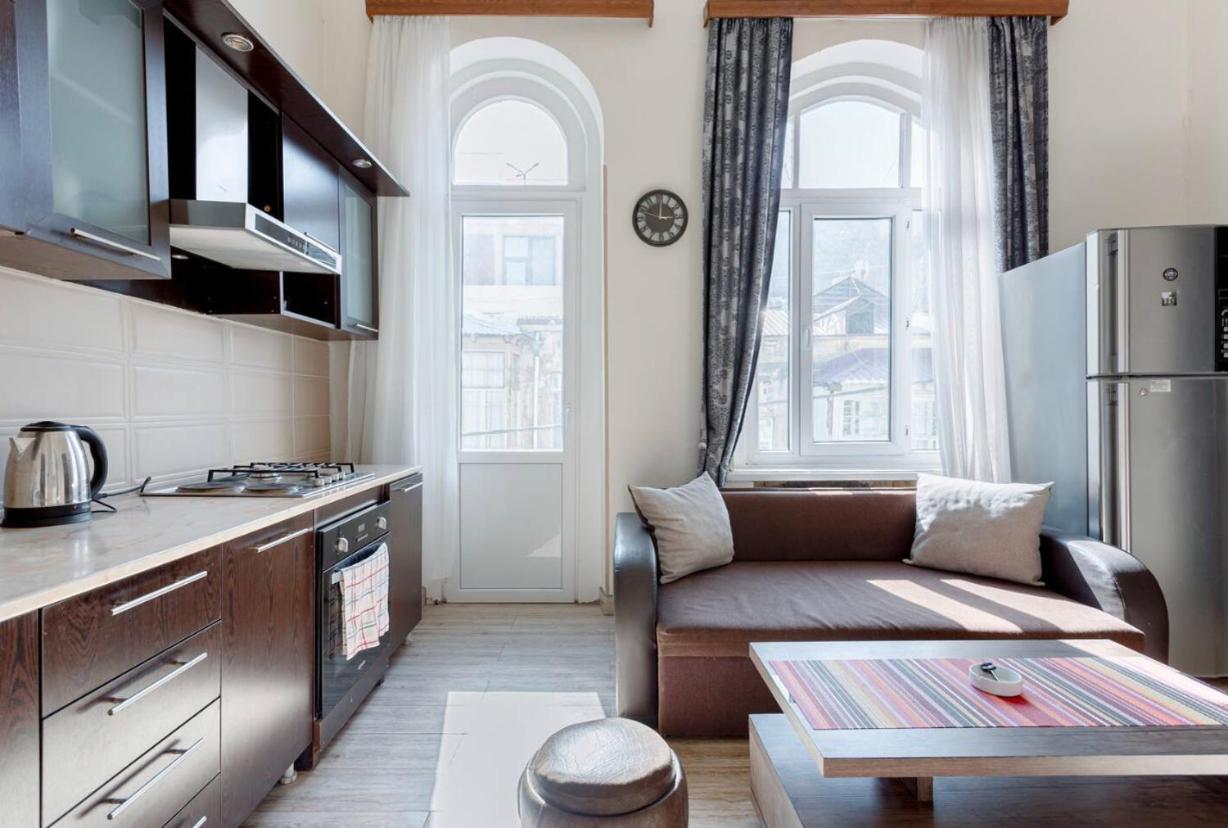 Central Location King Size Bed Tbilisi Exterior foto