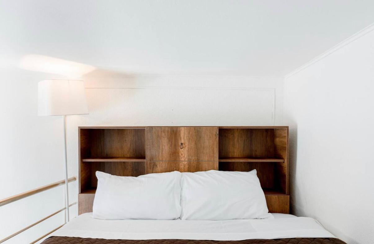 Central Location King Size Bed Tbilisi Exterior foto