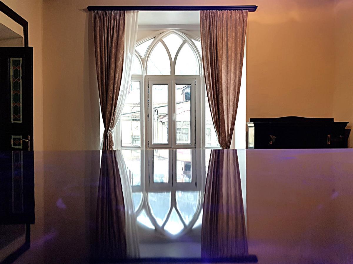 Central Location King Size Bed Tbilisi Exterior foto