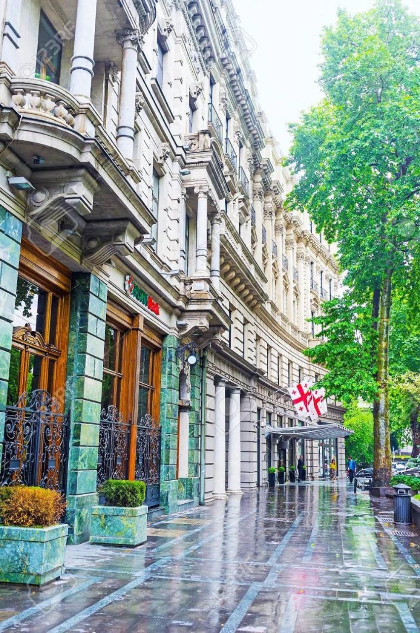 Central Location King Size Bed Tbilisi Exterior foto
